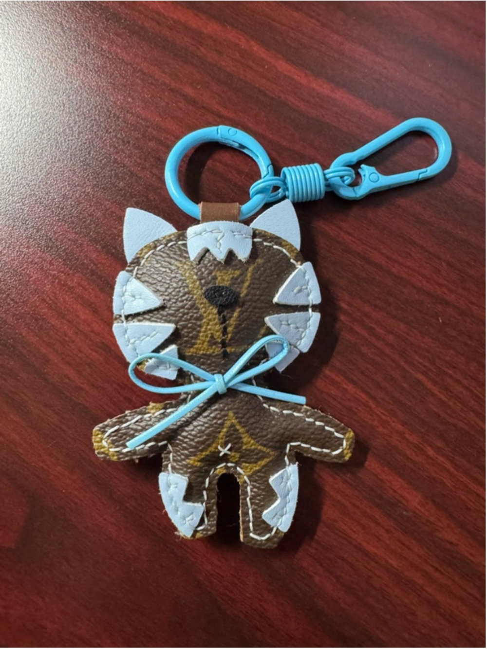 Handmade Kitty Cat Keychain Blue Bow One of a Kind Bag Charm - Picture 3 of 7